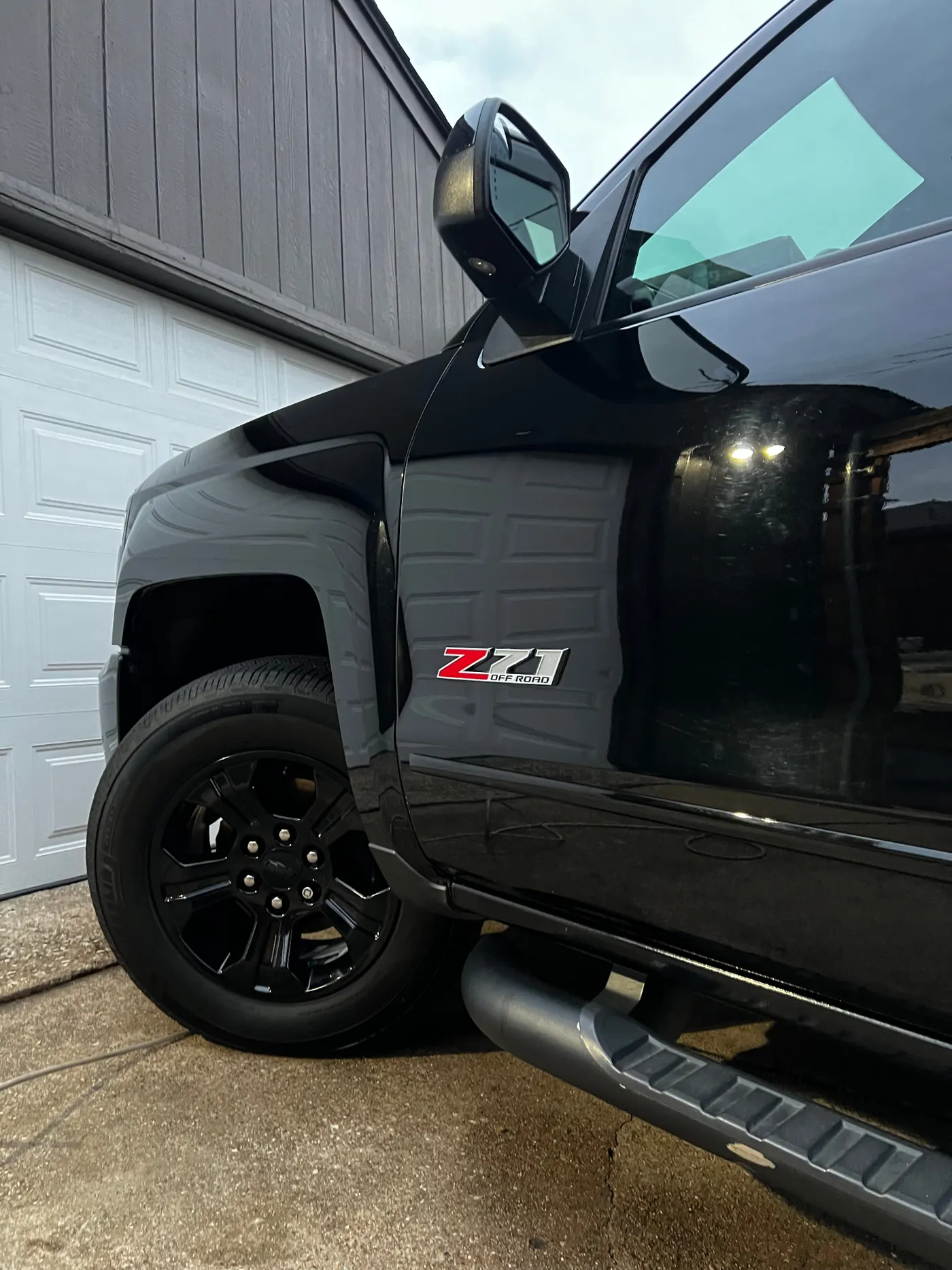 Chevy Silverado Z71 blacked-out fender and wheel detail