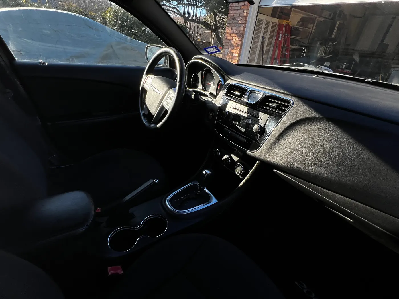 Chrysler 200 dashboard and console detail